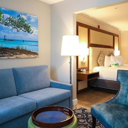 Almond Tree Inn - Adults Only Кей Уест Екстериор снимка