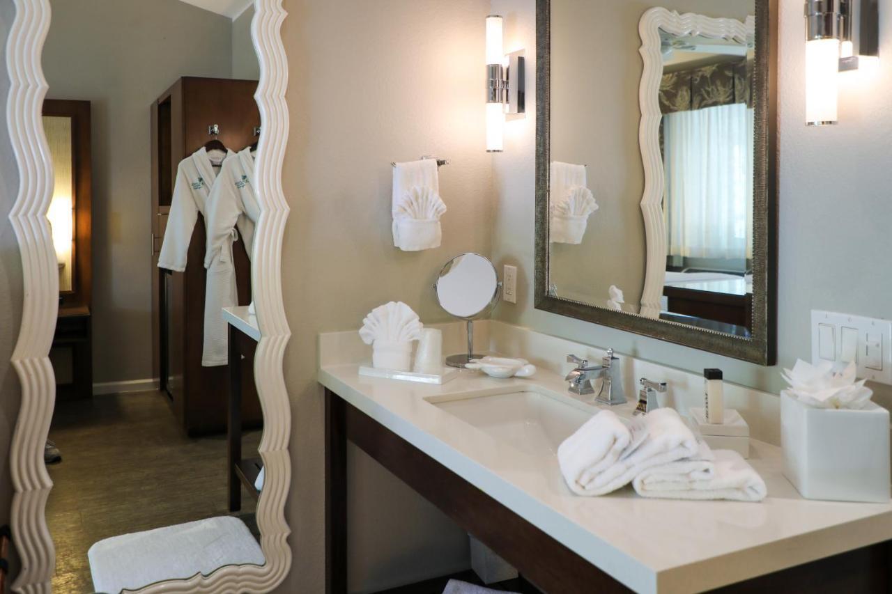 Almond Tree Inn - Adults Only Кей Уест Стая снимка