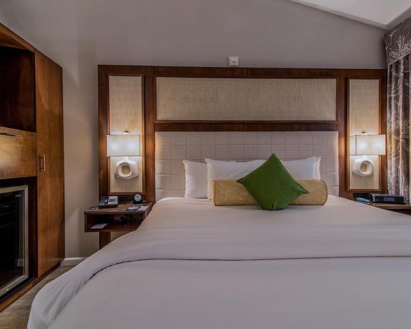 Almond Tree Inn - Adults Only Кей Уест Екстериор снимка